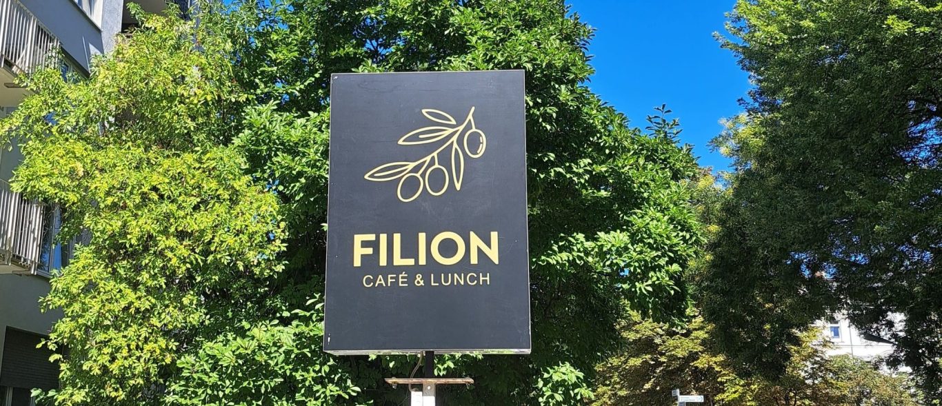 Beleuchtete Werbetafel Filion Cafè & Lunch